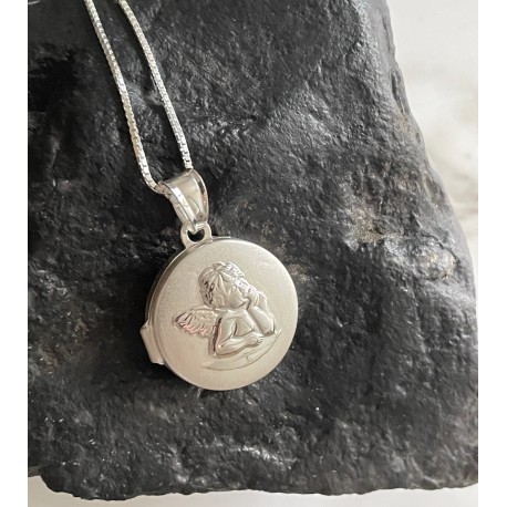 Srebrna verižica " Medaljon angel"